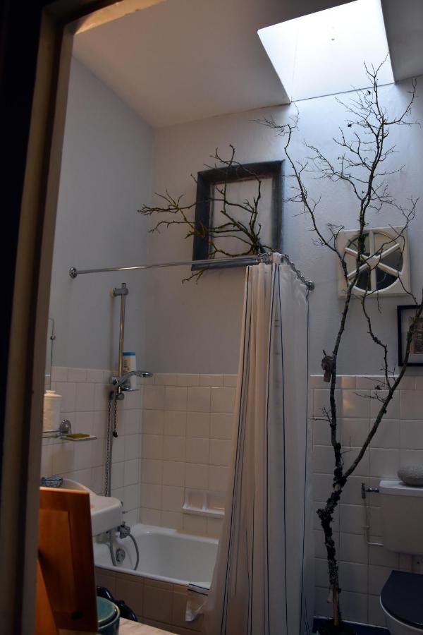 Bed and Breakfast Les Hirondelles Fleac Esterno foto